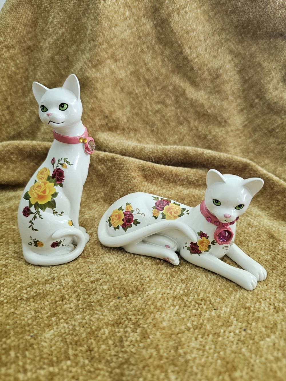The Hamilton Collection Paws Of Elegance Cats Figurines Set Of 2